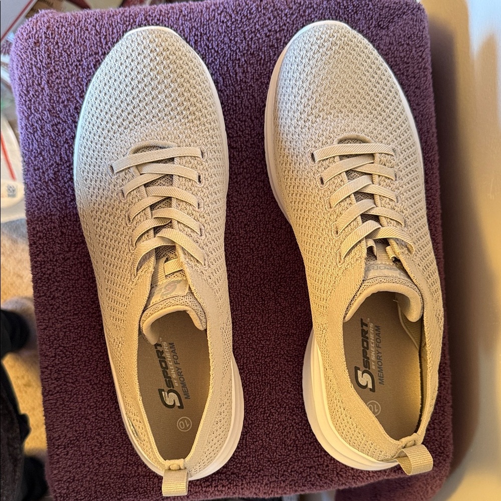 Women’s Sport By Sketchers